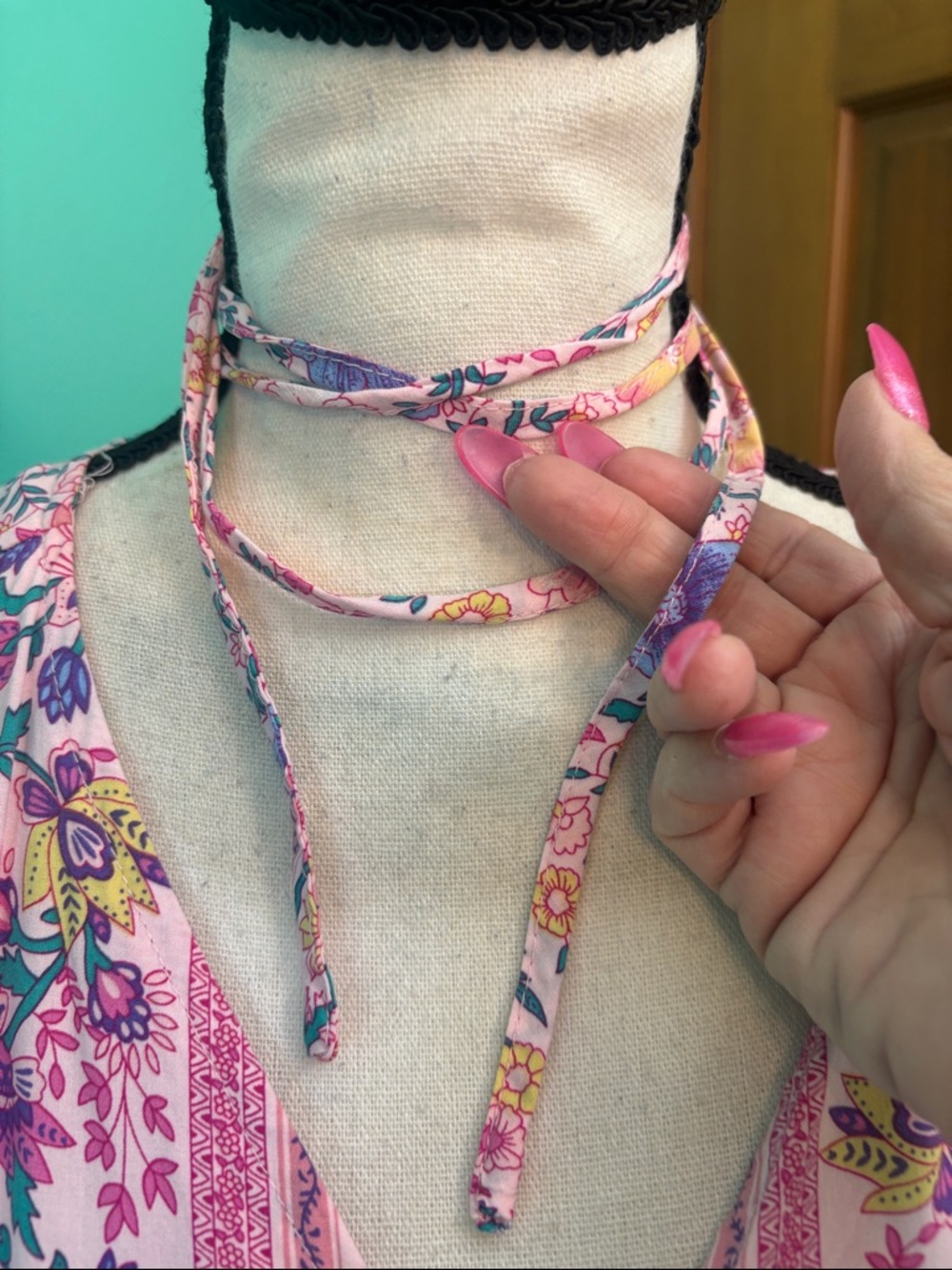 Pink Floral V-Neck Maxi Dress with Short Sleeves - Picture 11 of 16